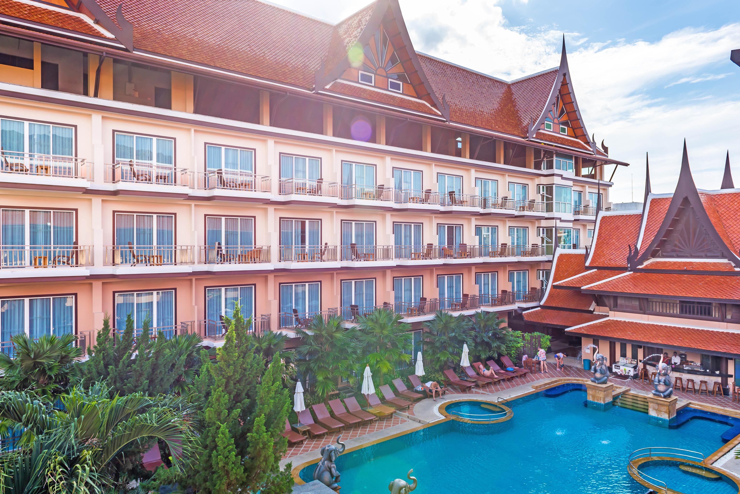 Resort Nipa Patong